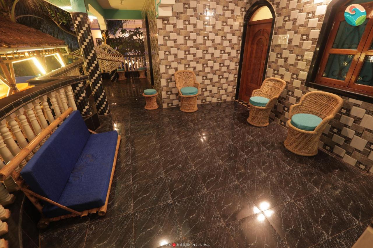 Tropical Wave Hostel Morjim Goa Екстериор снимка